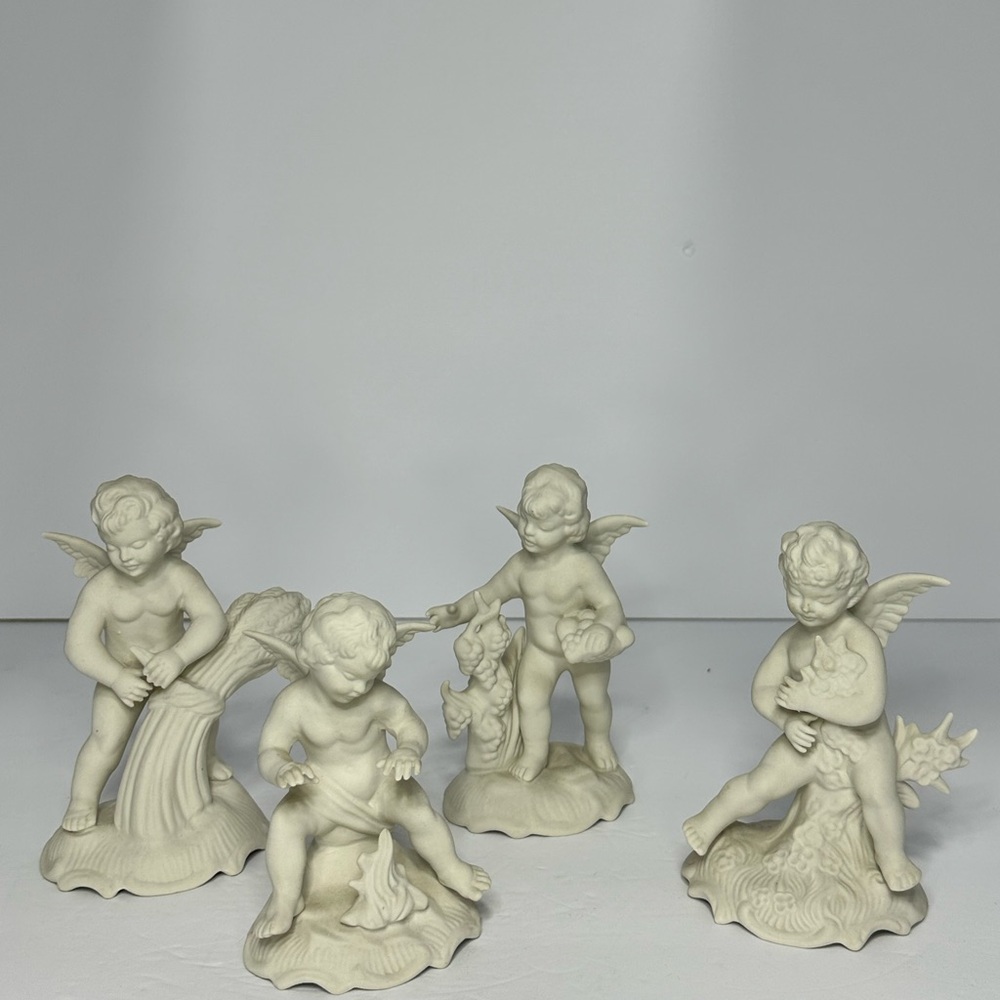 Vintage Set of 4 Dresden Germany Porcelain Angels Cherubs Figurines Four Seasons